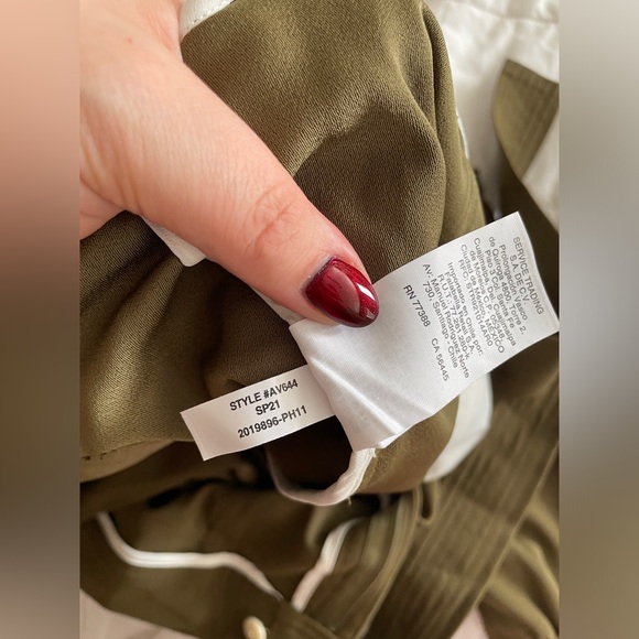 J. Crew Paper Bag Pant w/ Belt (Size 12, NWT) - Picture 4 of 4